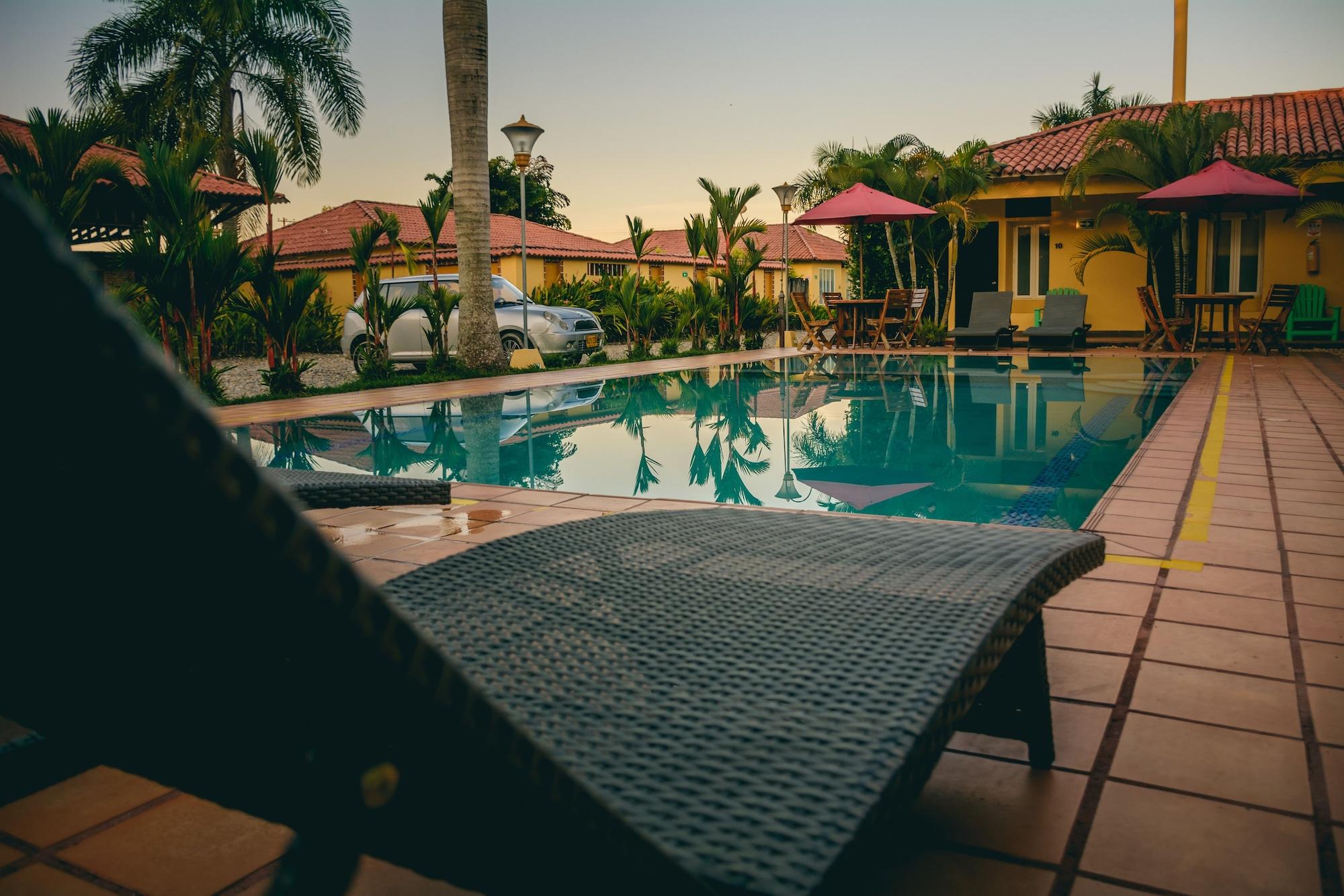 Hotel Paloverde Villas Campestres Apiay Exterior foto